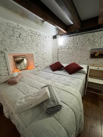 Privatunterkunft Airbhouse Private & Sevilla